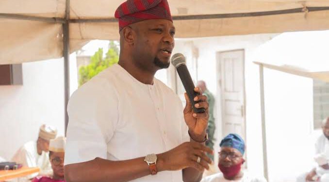 Alimosho: Jandor Visits Arogundade’s Widow, Meets Lagos4Lagos Movement Members