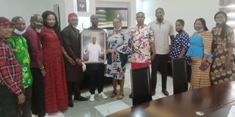 Ojodu Ndigbo Pledges Support For Odunmbaku