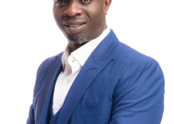 Odunmbaku Doles Out Free GCE Forms To 150 Indigent Students