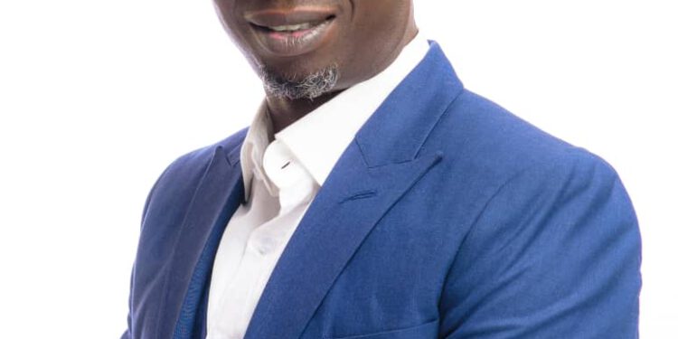 Odunmbaku Doles Out Free GCE Forms To 150 Indigent Students