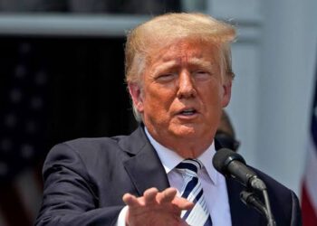 Donald Trump To Rival Twitter, Facebook With His Social Media Platform, ‘TRUTH’