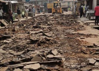 Odunmbaku Lauds Sanwo-Olu As Council Begins Rehabilitation Of Mobolaji Street