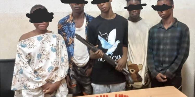 Xmas: Teenagers Arrested In Ajah With Guns, Ammunition
