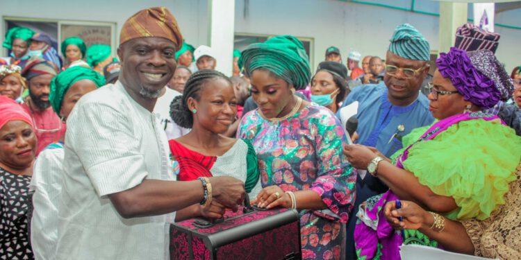 Better Ojodu: Odunmbaku Empower Women, Youths