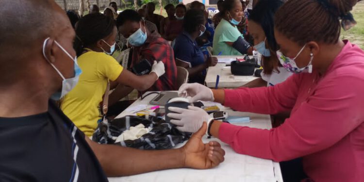 Zero Hunger: Donner Foundation Distributes Food Packs During It’s Free Health Care Service Program