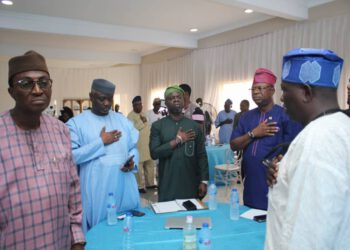 Odunmbaku Interacts With Captains Of Industry; Launches ONAP