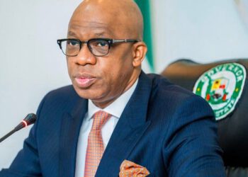 Ogun Residents Fault Arch Construction, Access Restrictions On Arepo Road