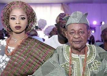 Alaafin: The Bond We Shared Could Be Likened To That Of “Siamese” Having Married You At 19, Monarch’s Estranged Wife Mourns