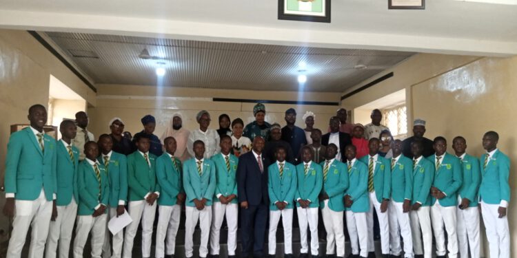 ADGS Swears In New Prefects