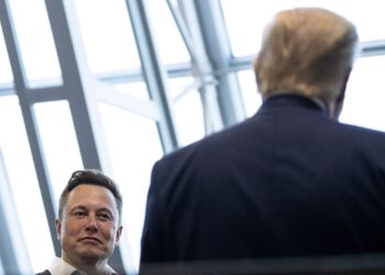 Trump Rules Out Twitter Return After Musk’s $44bn Purchase