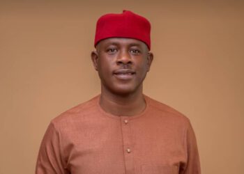 2023: Awori Student Group Endorses Sen. Musiliu Obanikoro For Senate