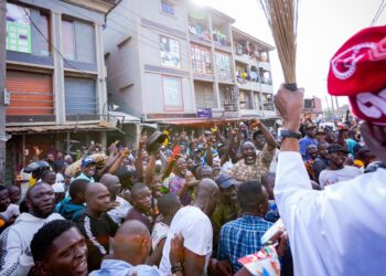 Tinubu: Lagos Agog As ‘City Boy’ Lands In Town Amidst Wild Jubilation