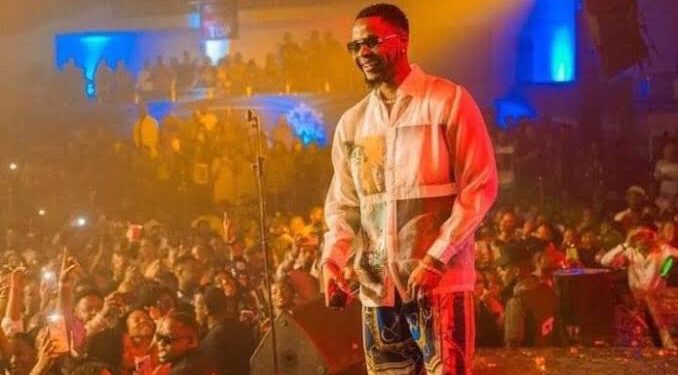 Kizz Daniel Stages Free Show For Tanzanian Fans