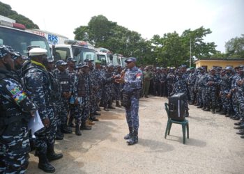 Egbeyemi Shares Professional Tips With Senior Police Officers
