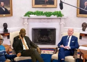 Fake Photo Alert: Tinubu In Abuja Not In The United States – Bayo Onanuga