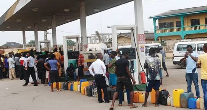 The Cost Of Fuel In Nigeria: Who Is To Be Blamed? By Rasaq Rukayat Oluwatosin