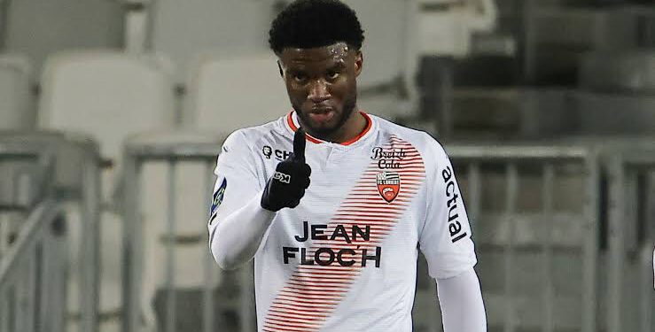 Nice Table New €20m Offer For Moffi