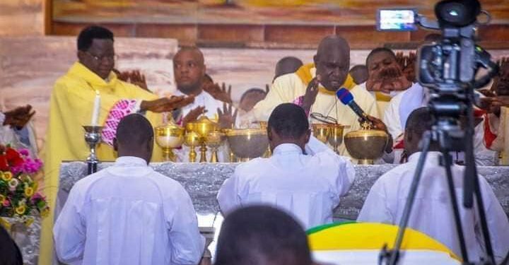 Catholic Priest Burnt Alive In Niger Buried