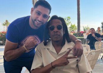 Amir Khan Hangs Out With JAY Z Ahead Of Beyonce’s Show
