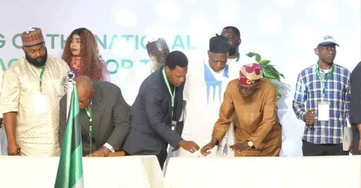 Atiku, Tinubu, Obi, 15 Other Presidential Candidates Sign Peace Accord