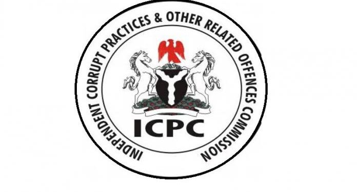 ICPC Arrests Model Selling New Naira Notes On Twitter