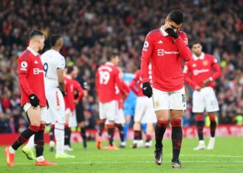 EPL: Man United Survive Casemiro Dismissal