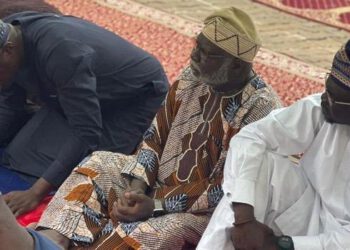 Chief Justice of Nigeria, Ariwoola Spotted Observing Prayers At Abuja Mosque