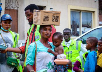 FoodClique Support Initiative Fetes 1000 Indigents In Remembrance Of Late Founder/CEO, Bolajoko Fadipe