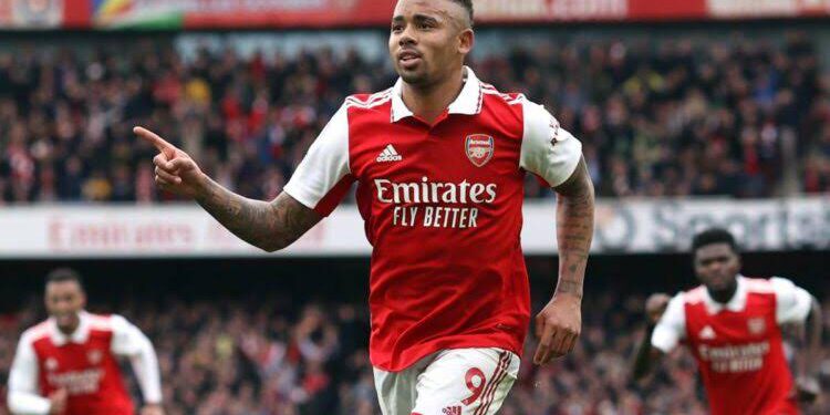 Arsenal Brush Aside Leeds United 4-1 To Maintain Title Charge