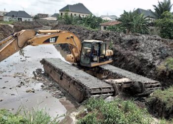 Residents Commend Sanwoolu For Clearance Of IPI Channel Canal, Ikotun