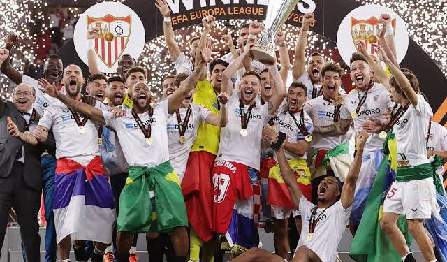 Sevilla Beat Roma To Win Europa League