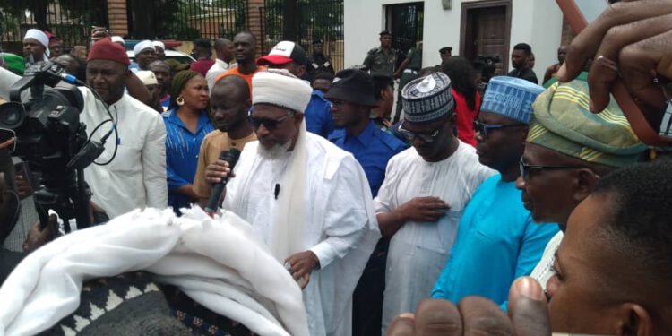 Lagos Muslims Community Protests Sanwo-Olu’s Cabinet List, Petitions Lagos Assembly