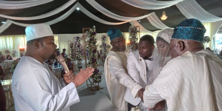 Inspiration FM’s Kolade And Zainab Ties The Nuptial Knot