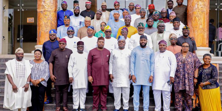 Just In: Southwest Speakers Meet In Lagos, As Oluomo, Ogundoyin, Others Commend Obasa’s Commitment To Legislative Principles