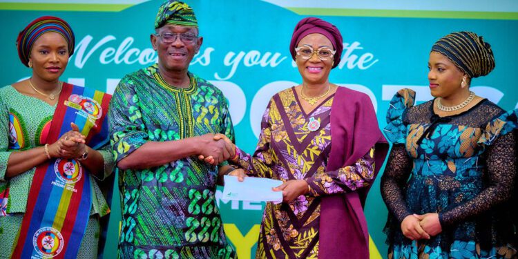 Oluremi Tinubu Urge The Elderly Citizens To Embrace Life To The Fullest, Prioritize Their Health