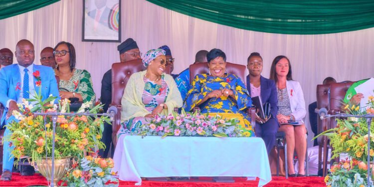 World AIDS Day: Oluremi Tinubu Sensitizes On Combating HIV/AIDS