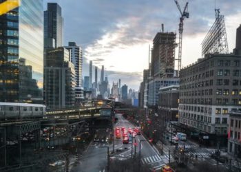 Earthquake Shakes New York City: Diplomats Startled, Flights Halted