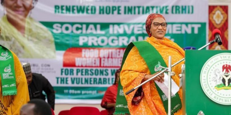 Oluremi Tinubu Extends Condolences to Hajia Nana Shettima on the Loss of Her Mother