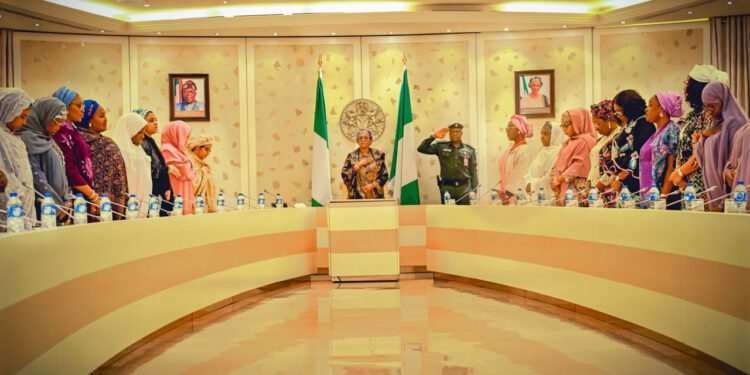 Oluremi Tinubu Unveils New Support Initiatives at Meeting with Governors’ Wives