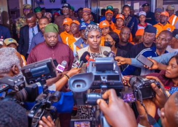 Photo News: NEMA Director General and Governor Mutfwang Assess Collapsed School Site, Offer Condolences in Jos