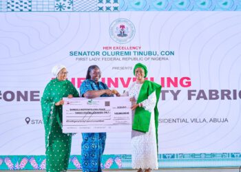 Oluremi Tinubu Unveils National Unity Fabric, Celebrates 25-Year-Old Designer as Winner of #OneNigeria Competition