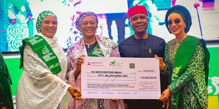 Oluremi Tinubu Champions National Unity, Empowers Midwives and Women in Enugu