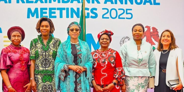 Oluremi Tinubu Welcomes African First Ladies at AFREXIM 2025 Cultural Showcase