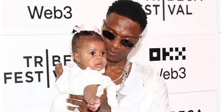 “She Looks Just Like My Mom”: Wizkid Shares Emotional Tribute to Late Mother During Hollywood Bowl Performance