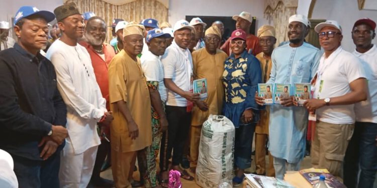 LG Polls: Akinpelu, Adebisi Secure Royal Endorsements from Shasha and Orisunbare Monarchs