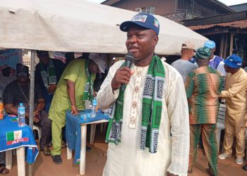 LG Election: Akinpelu Takes Campaign to Ward B, Shasha Ilupeju, Promises Community-Focused Governance