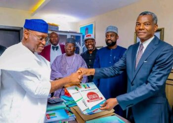 Ekiti 2026: The Symbolic Submission of Governor Oyebanji vs. the Envy-Laden Submission by the Atiku of Ekiti