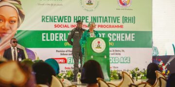 Oluremi Tinubu Urges Elderly Nigerians to Stay Healthy and Find Joy as RHI Hosts 3rd Elderly Support Scheme