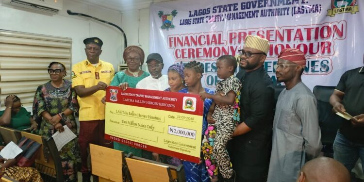 Lagos Government Pays ₦40m Support to Families of Fallen LASTMA Officers