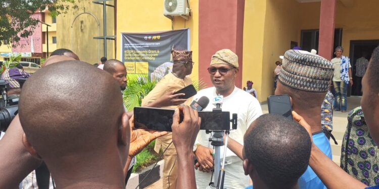 Ex-Agege Council Chairman Egunjobi Commends Successor Vinod for Sustaining Skill Acquisition Programme